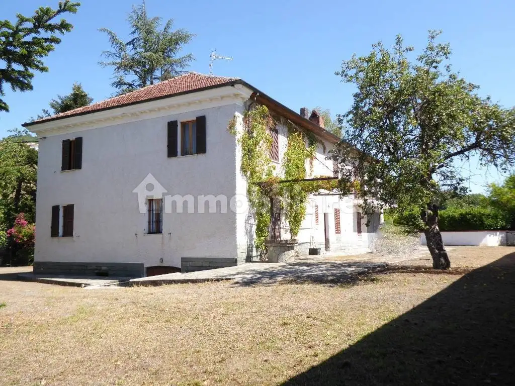 Rustico - Casale in vendita a Sessame