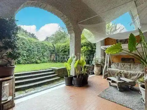 Villa in vendita a Sacrofano