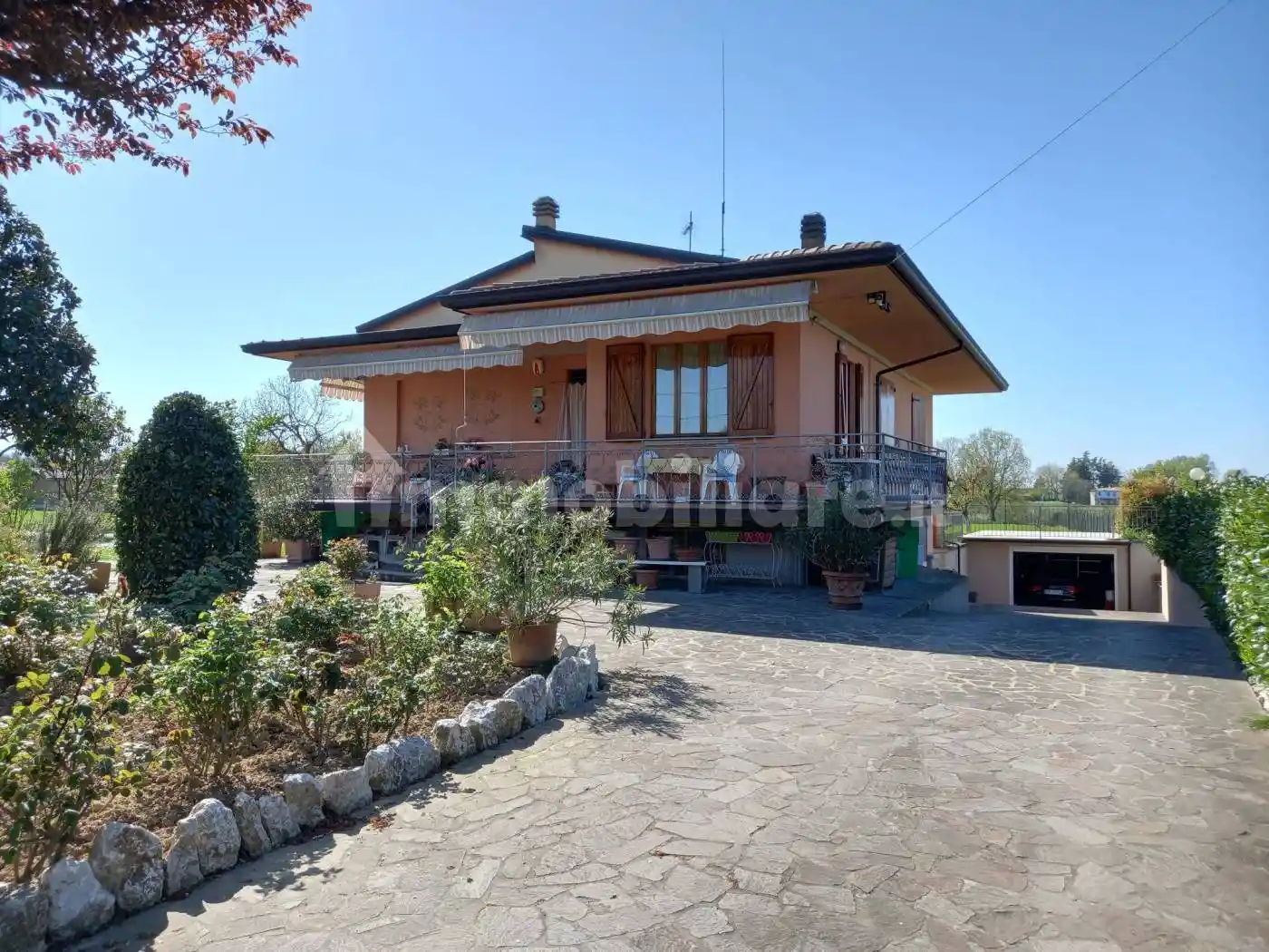 Villa in vendita a Castell'Arquato