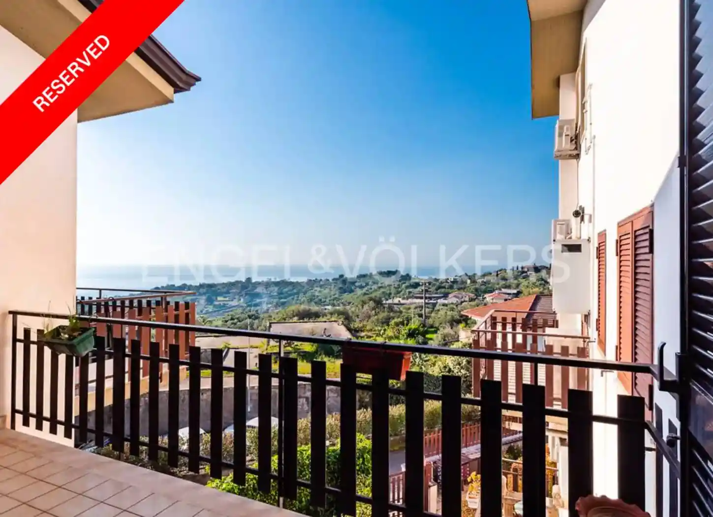 Appartamento in vendita a Aci Castello