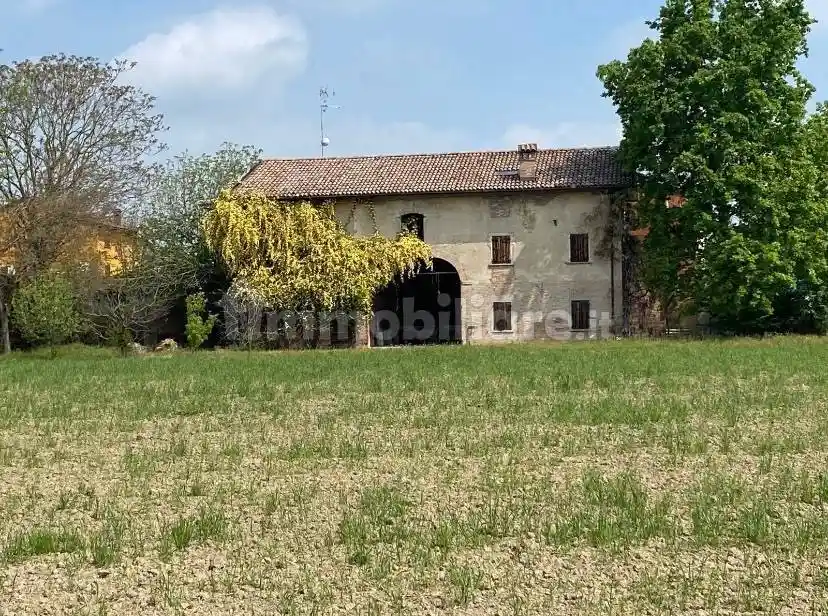 Rustico - Casale in vendita a San Martino in Rio