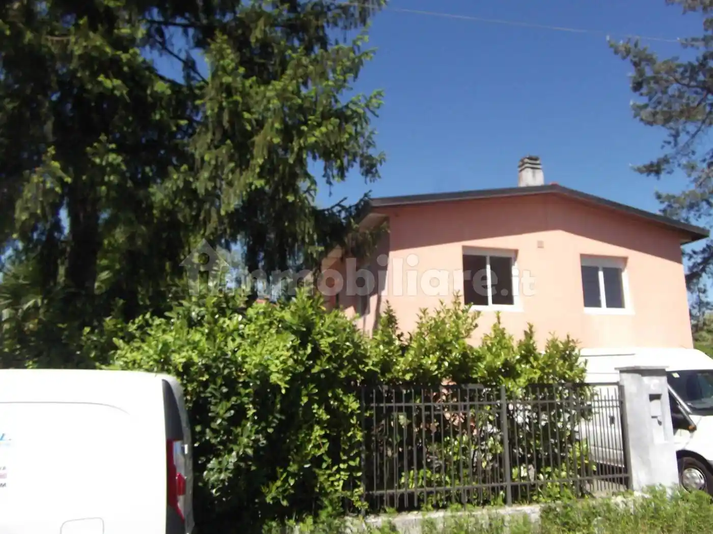 Villa in vendita a Brebbia