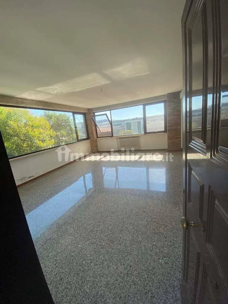 Appartamento in affitto a Perugia