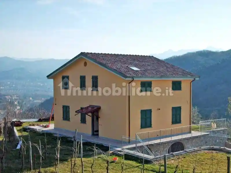 Villa in vendita a Arcola