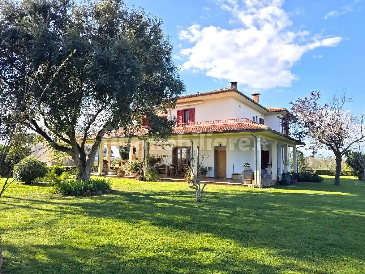 Villa in vendita a Castagneto Carducci