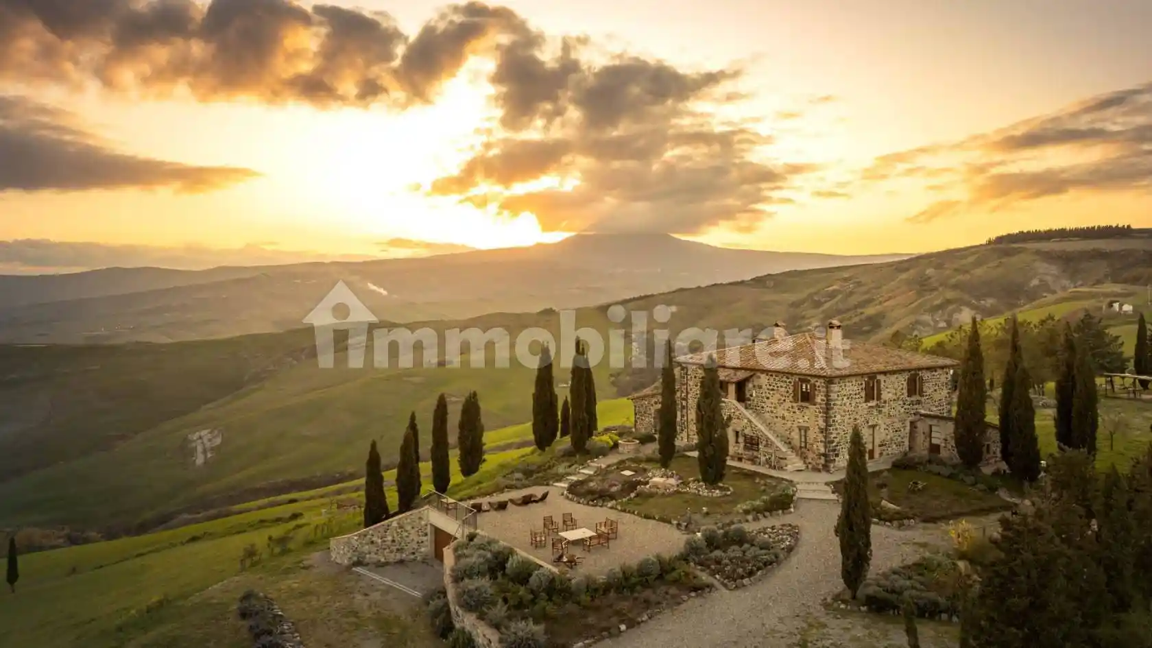 Rustico - Casale in vendita a Radicofani