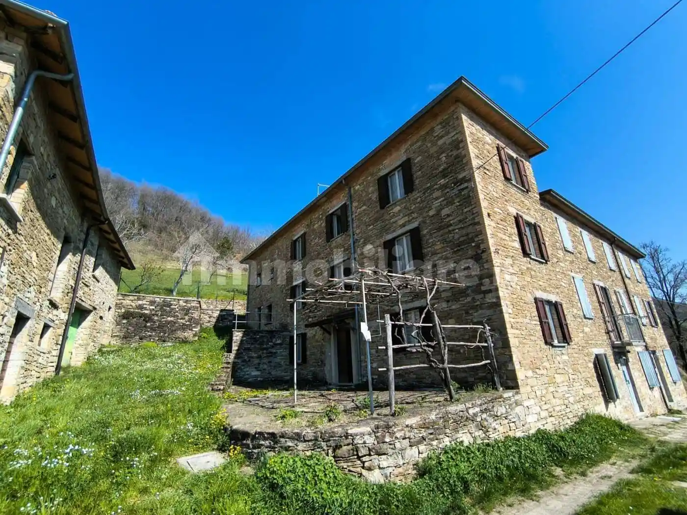 Rustico - Casale in vendita a Bardi