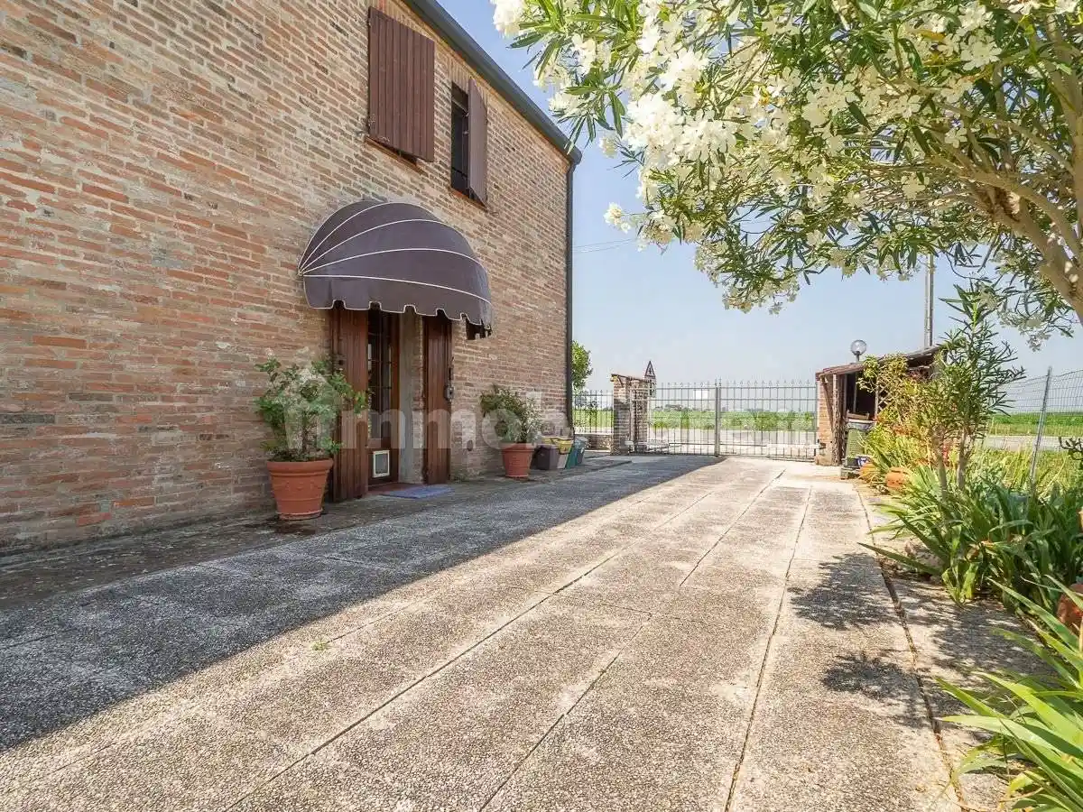 Villa in vendita a Ferrara