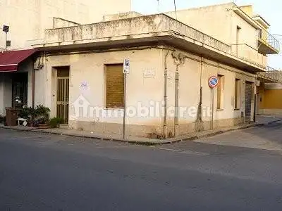 Casa indipendente in vendita a Siracusa