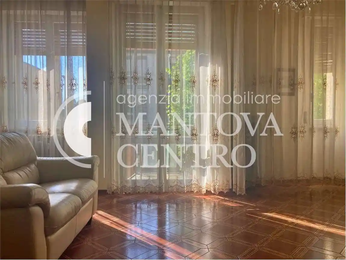 Appartamento in vendita a Mantova