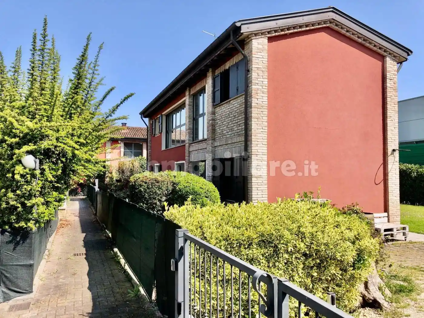 Villa in vendita a Parma