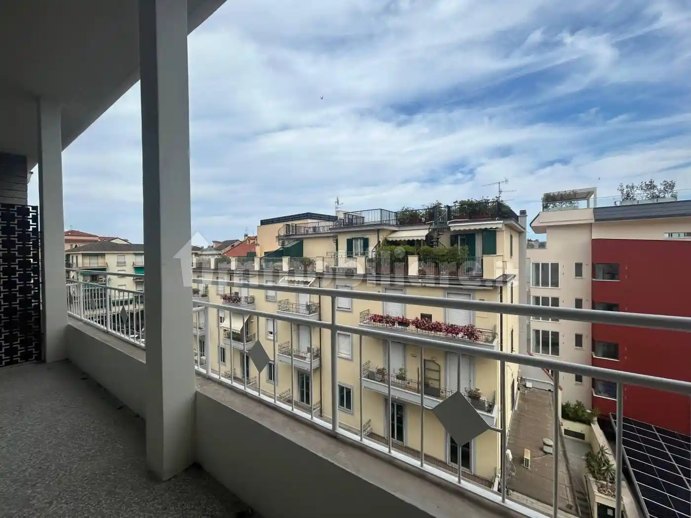 Trilocale piazza Sant'Ambrogio 12, Centro, Alassio - foto 2