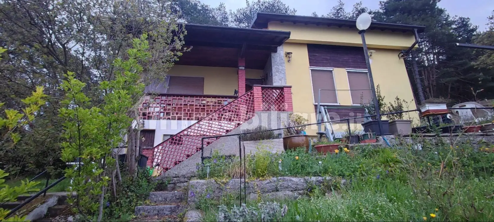 Villa in vendita a Bajardo