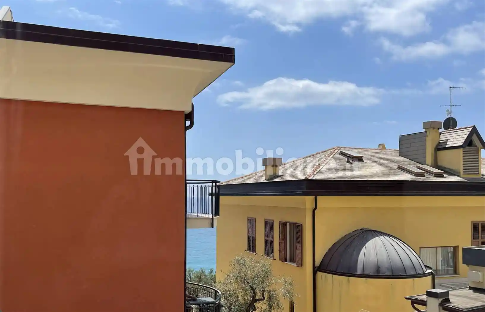 Appartamento in affitto a Finale Ligure