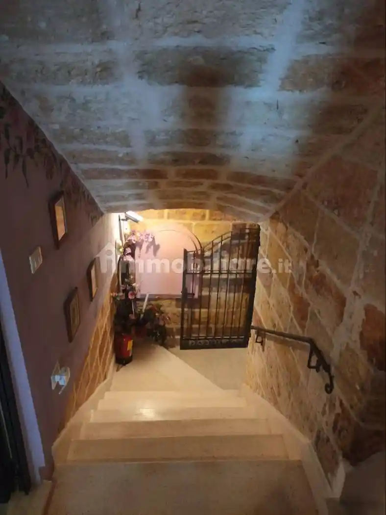 Appartamento in affitto a Alliste