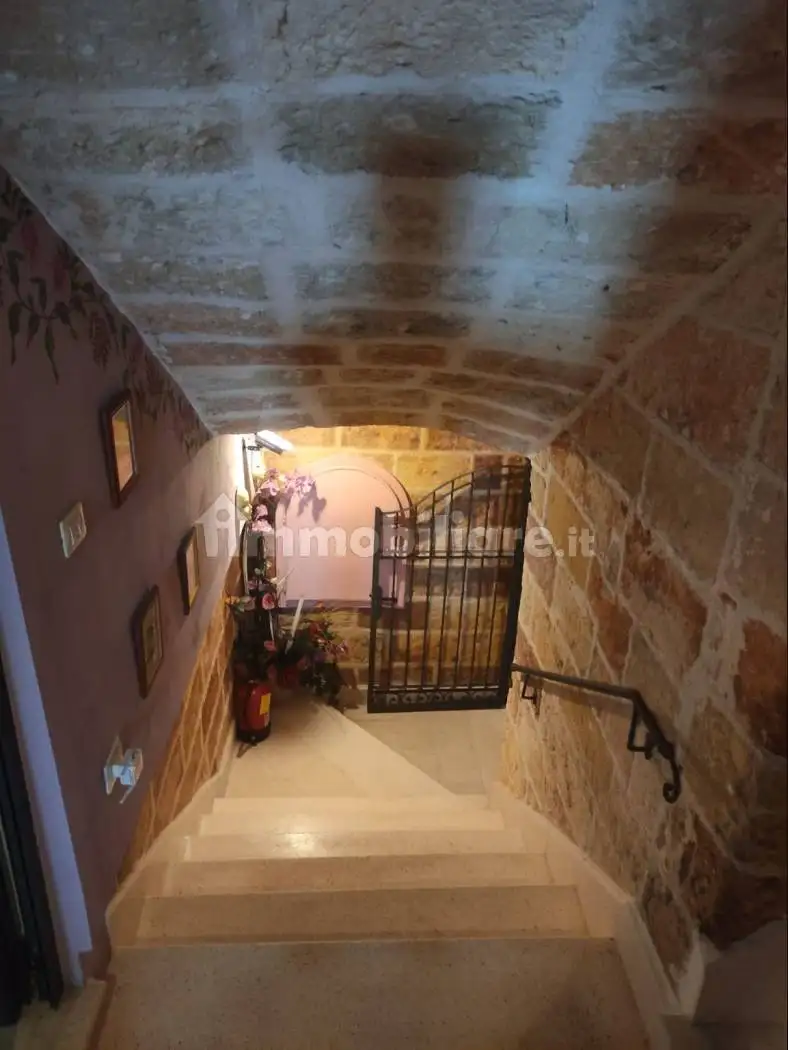 Appartamento piazza Caduti 1, Felline, Alliste