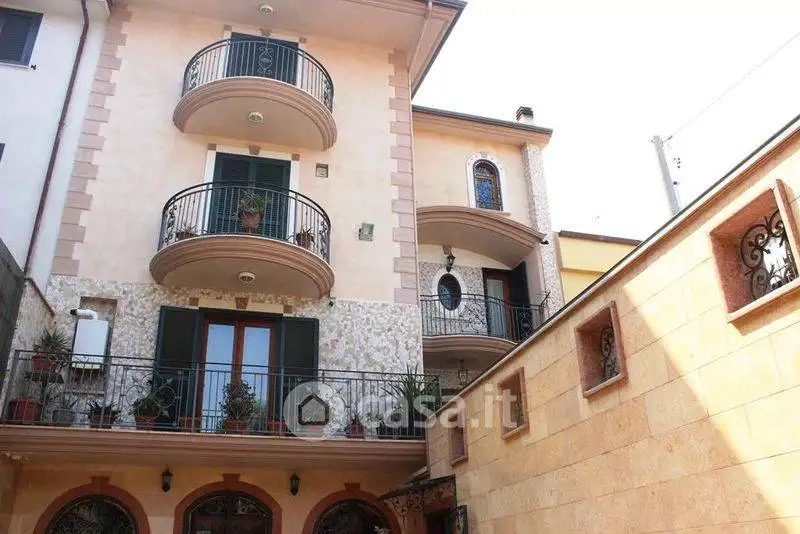 Villa in vendita a Teverola