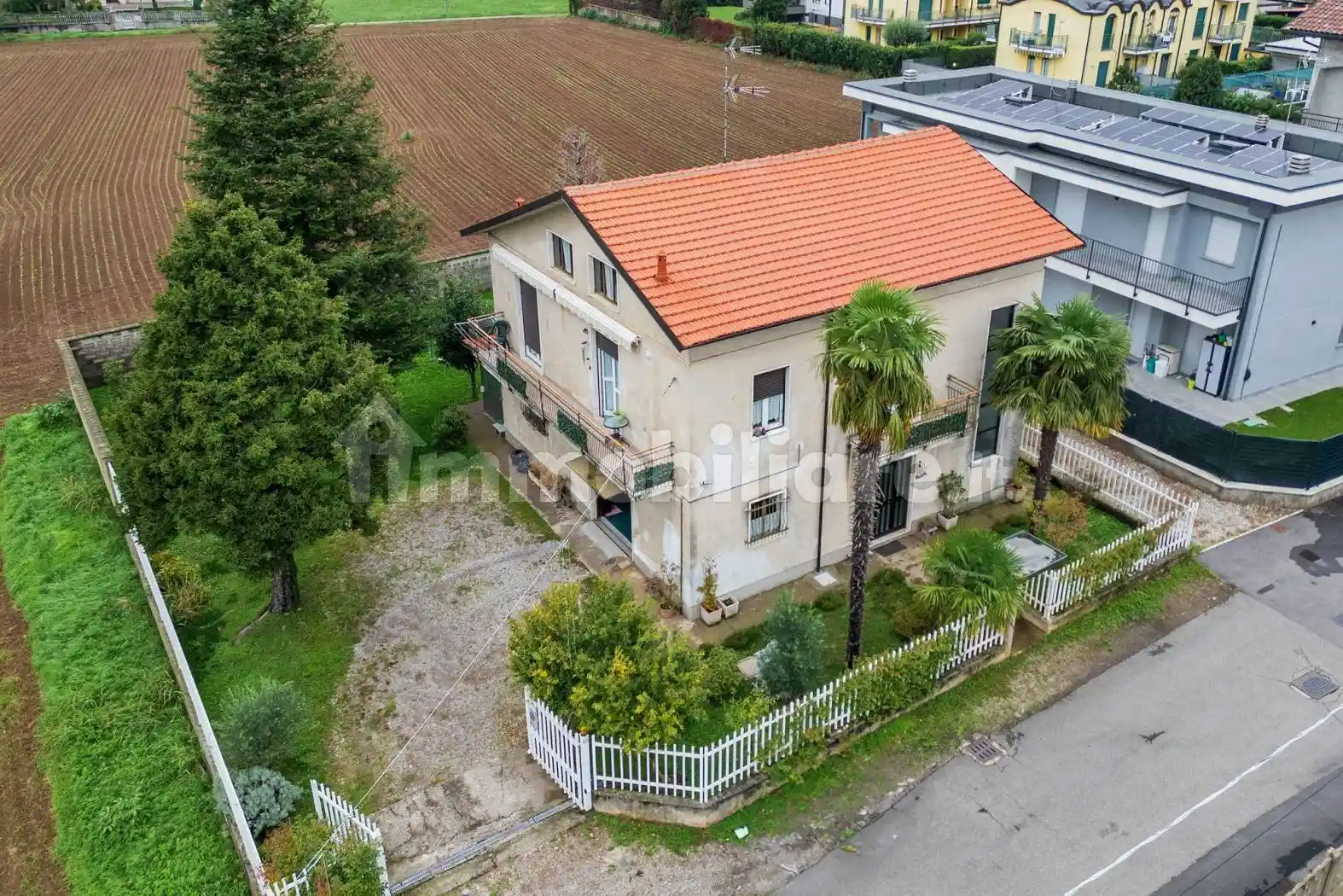 Villa in vendita a Turate