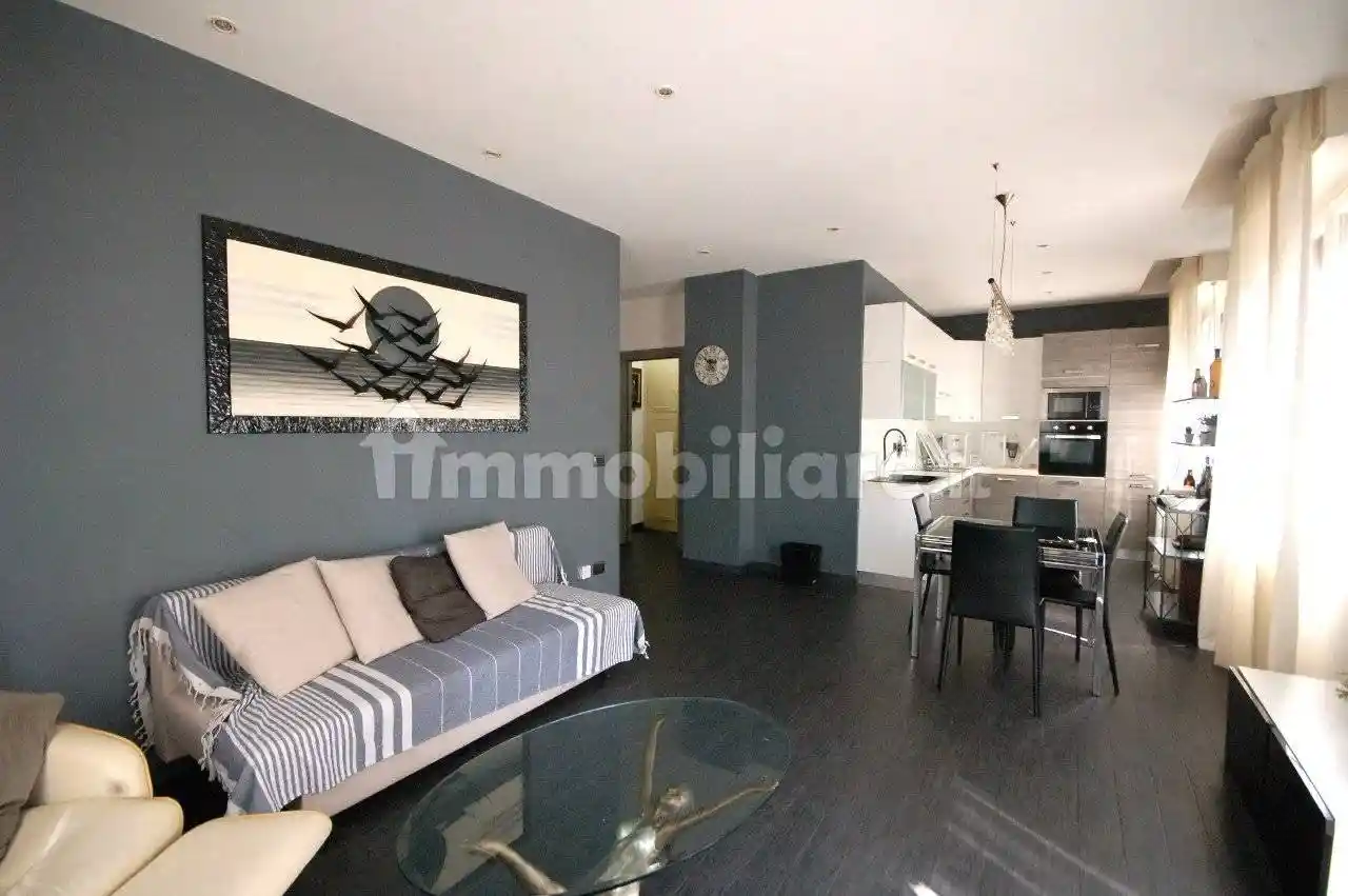 Appartamento in vendita a Parma