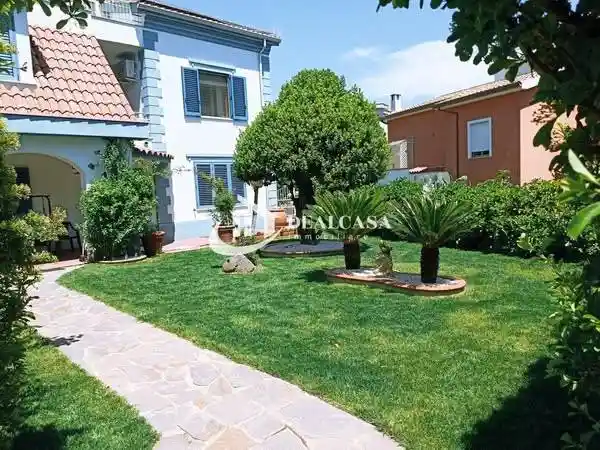 Villetta a schiera in vendita a Nuoro