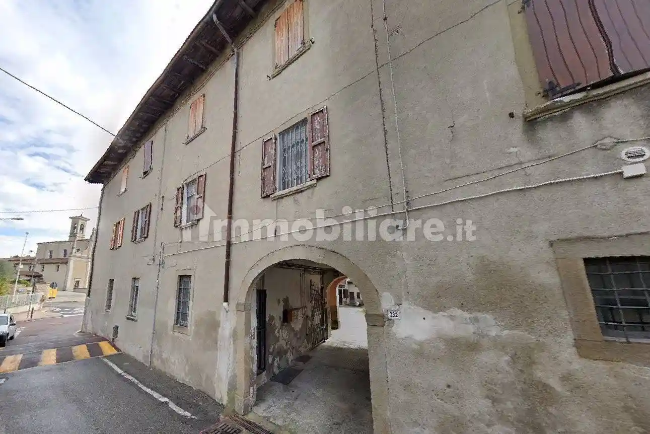 Appartamento in vendita a Calusco d'Adda
