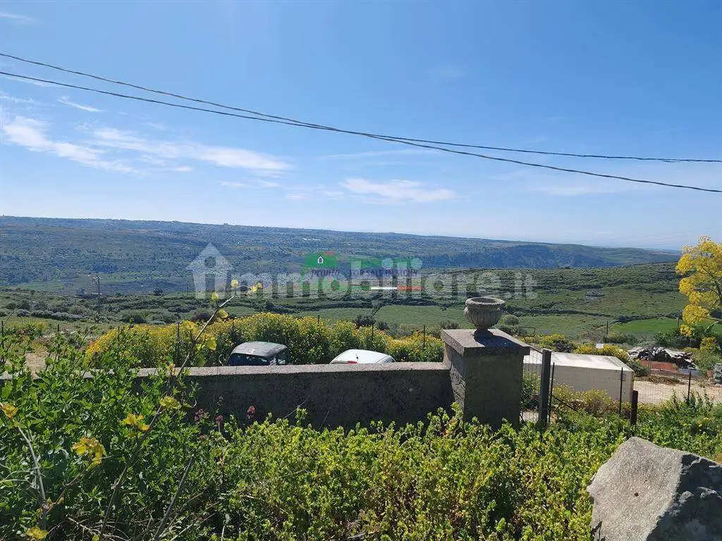 Rustico - Casale in vendita a Ragusa