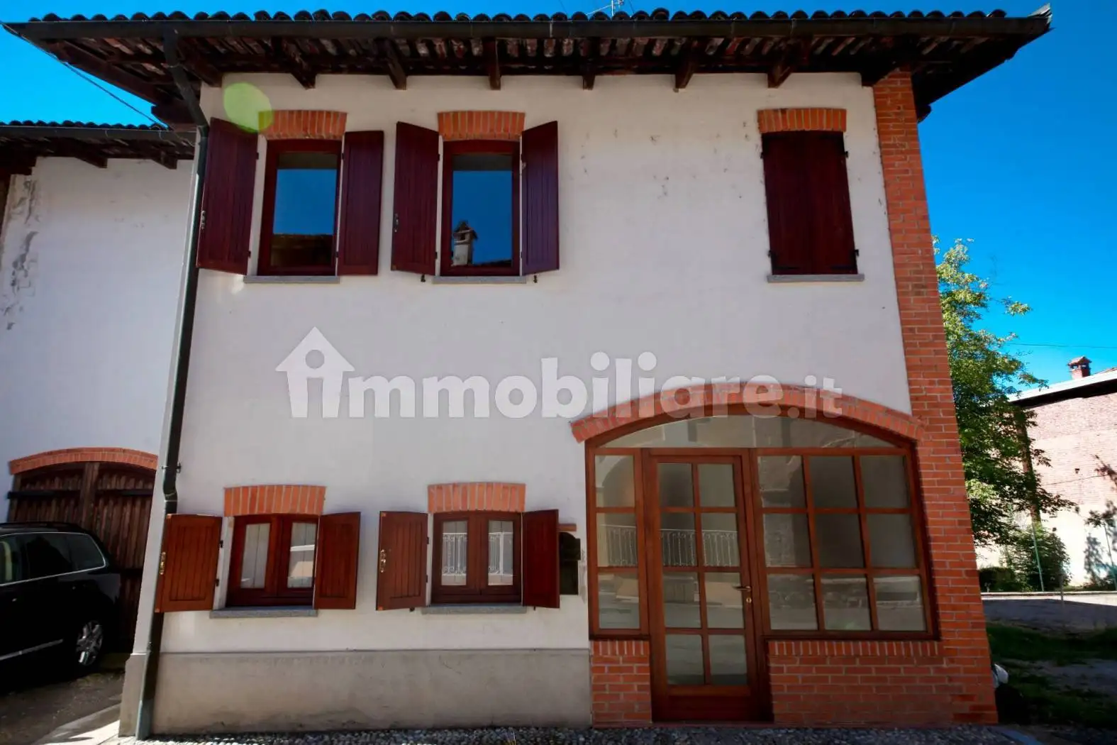 Villa in vendita a Villa del Bosco