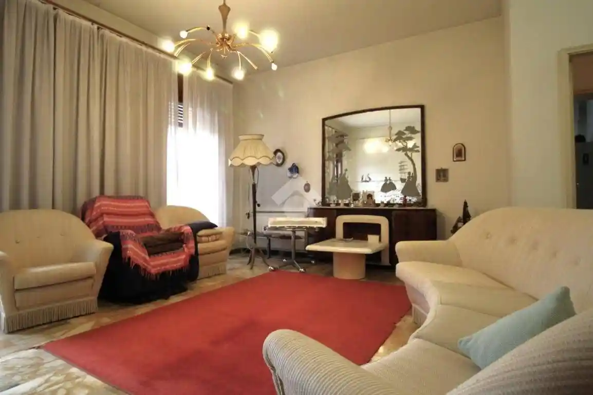 Villa in vendita a Suzzara