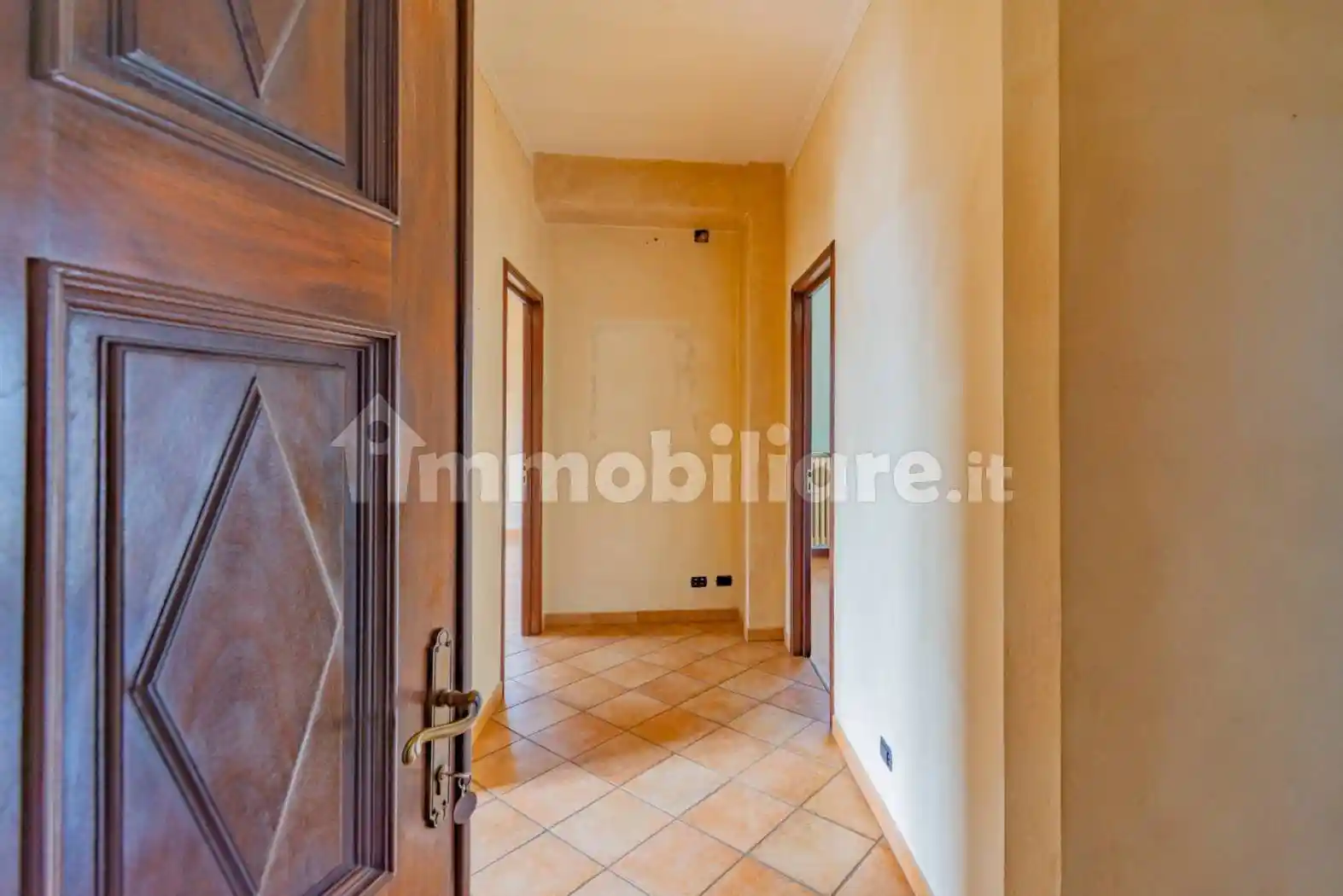 Appartamento in vendita a Busca