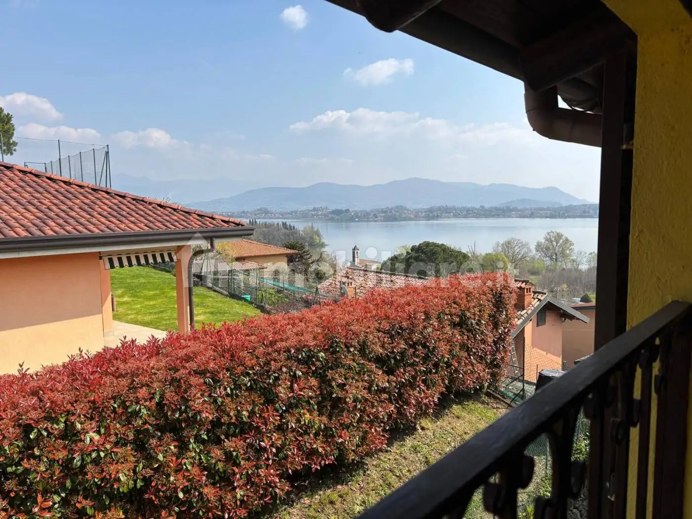 Appartamento in vendita a Eupilio