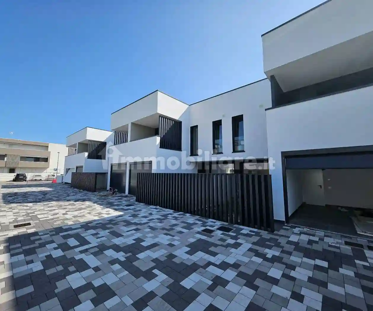 Villetta a schiera - foto 2