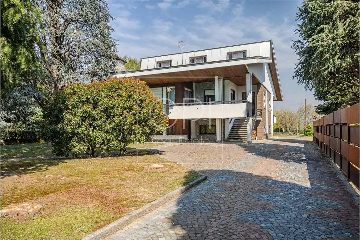 Villa in vendita a Salassa