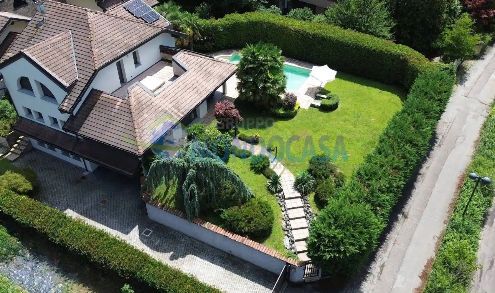 Villa in vendita a Carimate