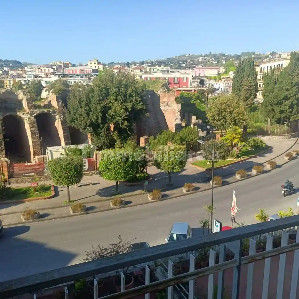 Trilocale via Anfiteatro, Anfiteatro, Pozzuoli - foto 2
