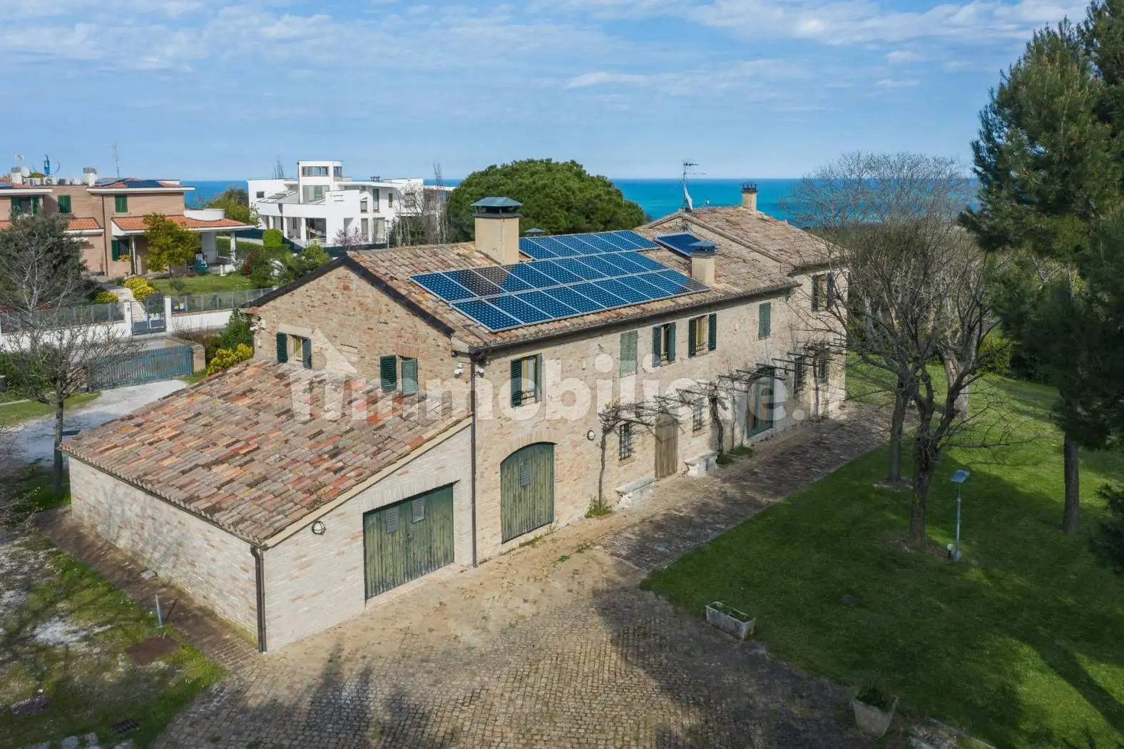 Villa in vendita a Pesaro