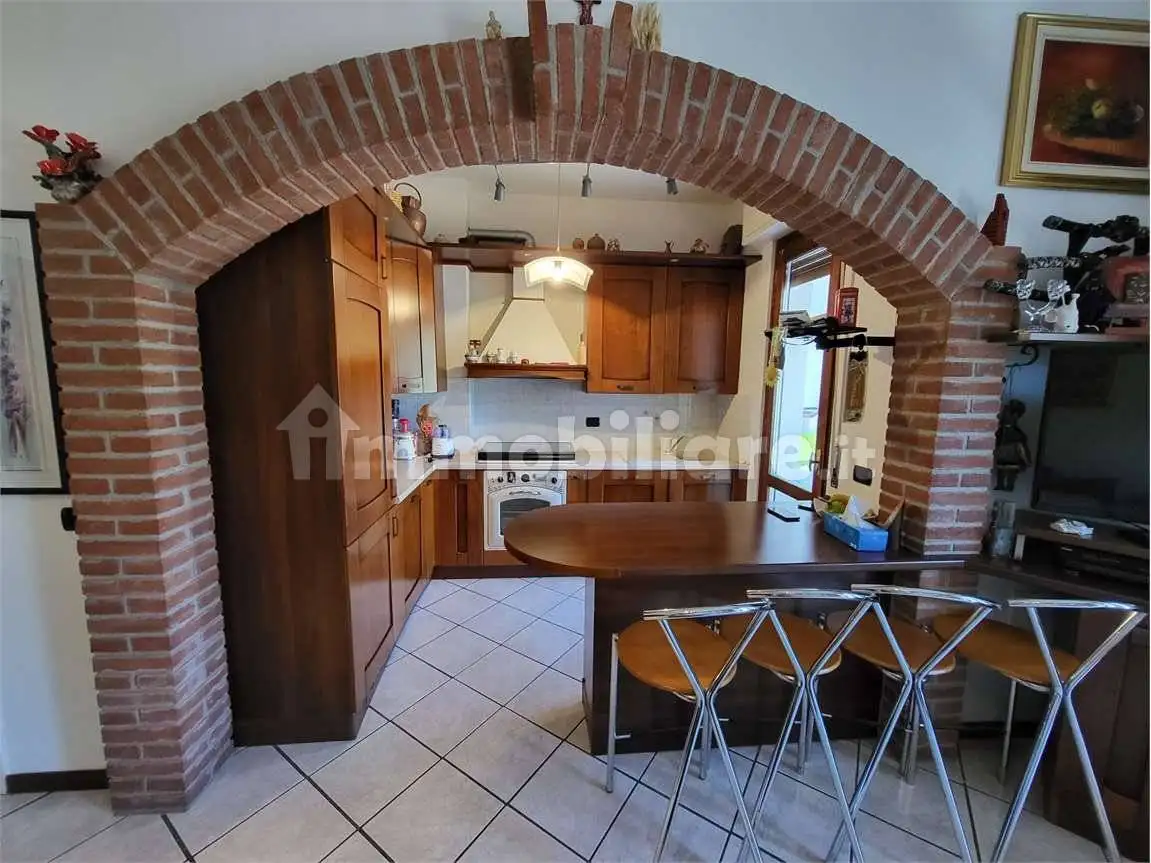 Trilocale via Volta, Centro, Barni - foto 2