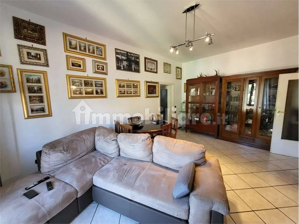 Trilocale via Volta, Centro, Barni - foto 3