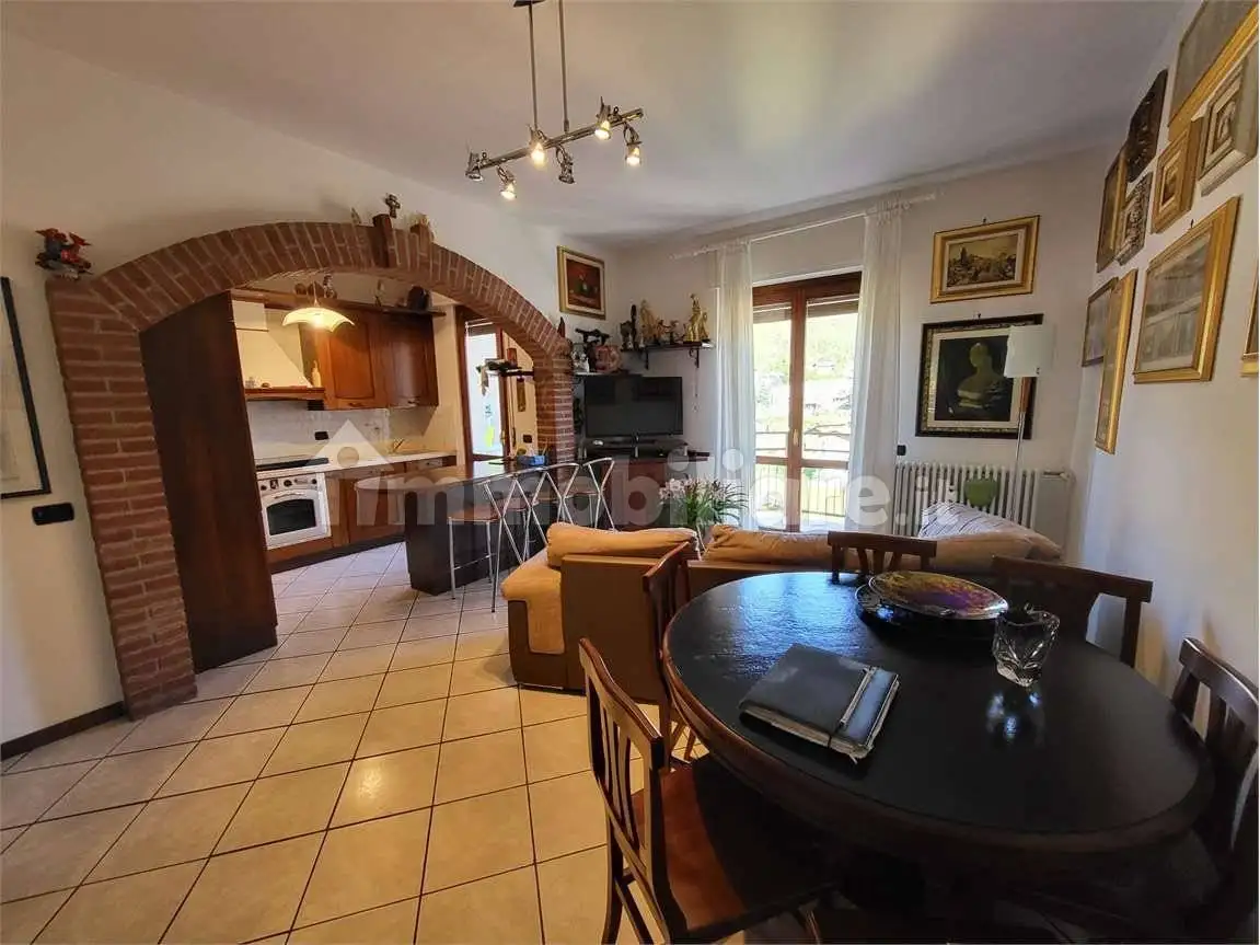 Trilocale via Volta, Centro, Barni - foto 4