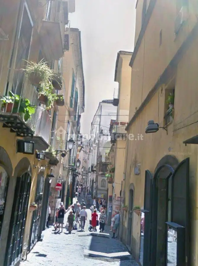 Appartamento in vendita a Salerno