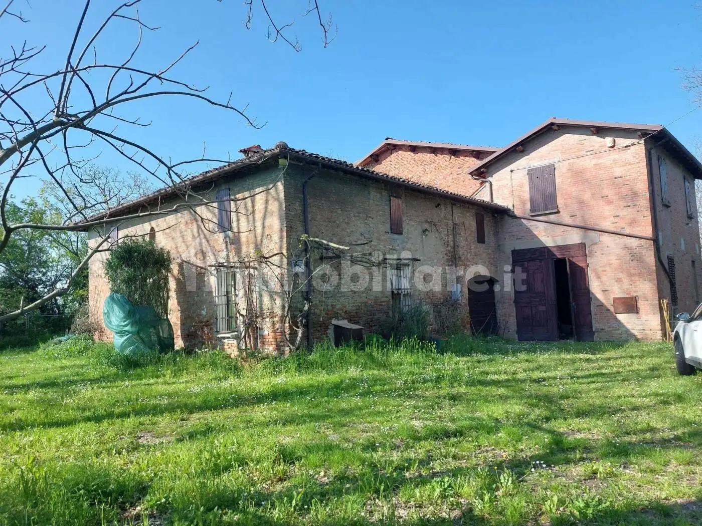 Rustico - Casale in vendita a Imola