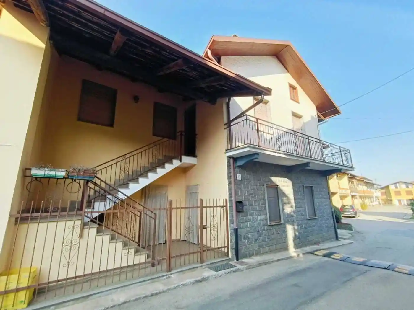 Casa indipendente in vendita a San Carlo Canavese