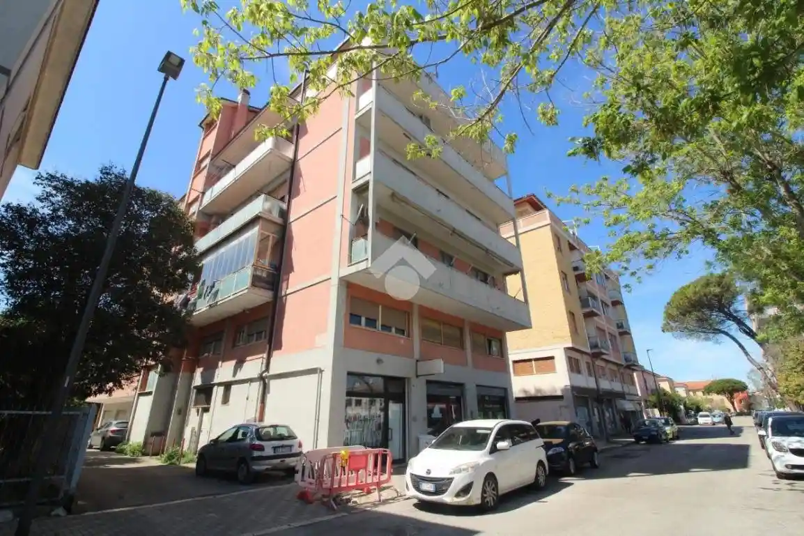 Quadrilocale via Monte Camicia 18, Ospedale, Pescara - foto 2