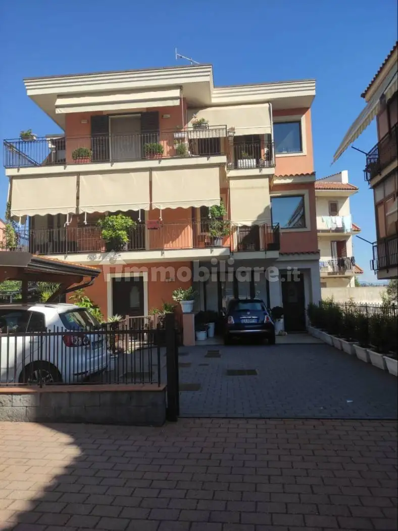 Appartamento in affitto a Santa Venerina