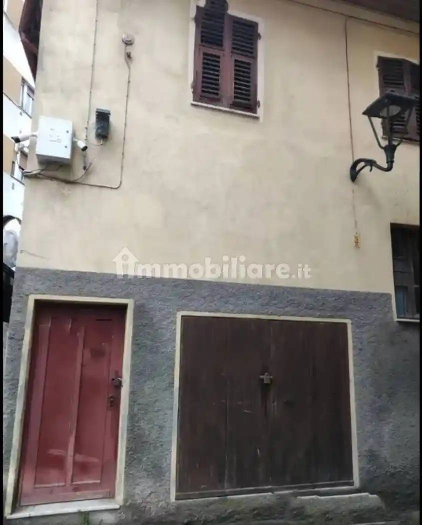 Appartamento in vendita a Altare