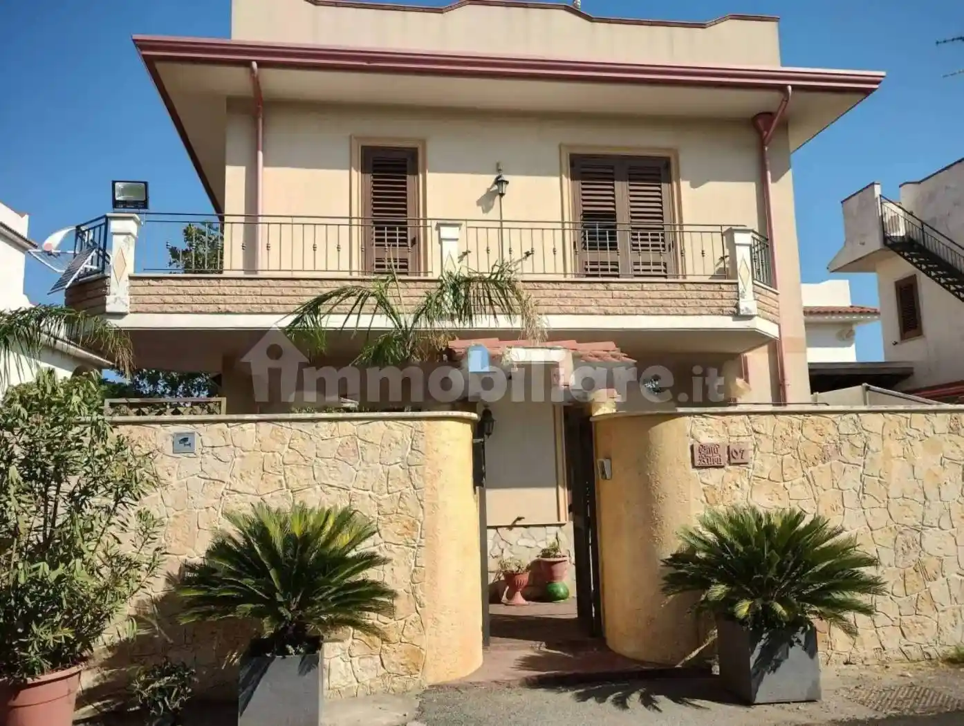 Villa in vendita a Rometta