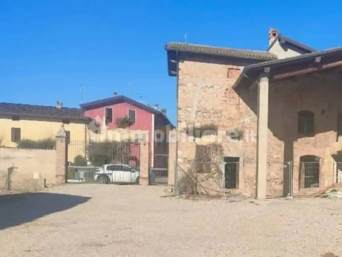 Rustico - Casale in vendita a Lonato del Garda