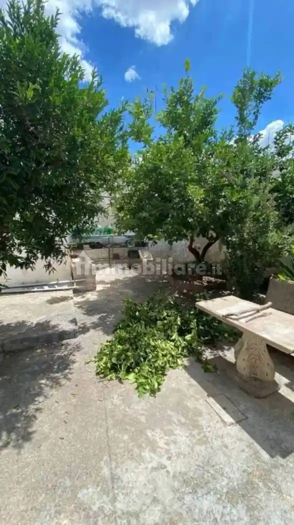 Casa indipendente in vendita a Guagnano