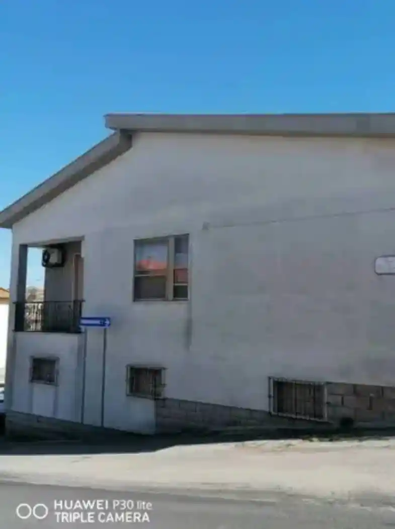 Terratetto unifamiliare via Vittorio Emanuele, Cossoine - foto 2