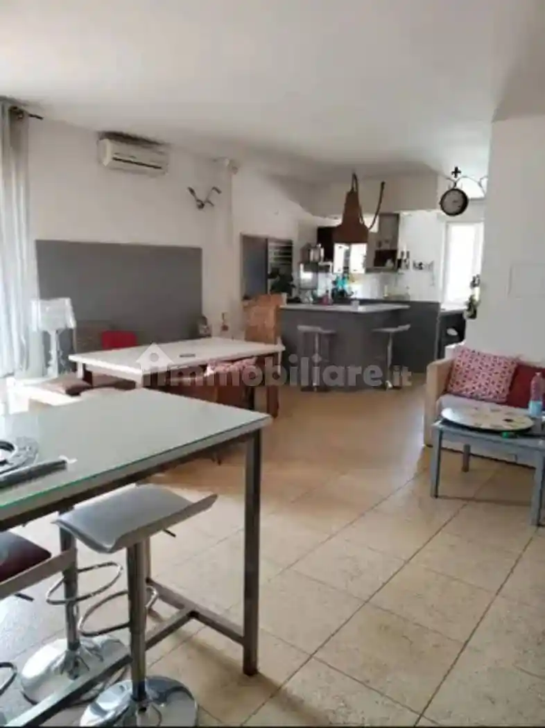 Appartamento in vendita a Castelnuovo Magra