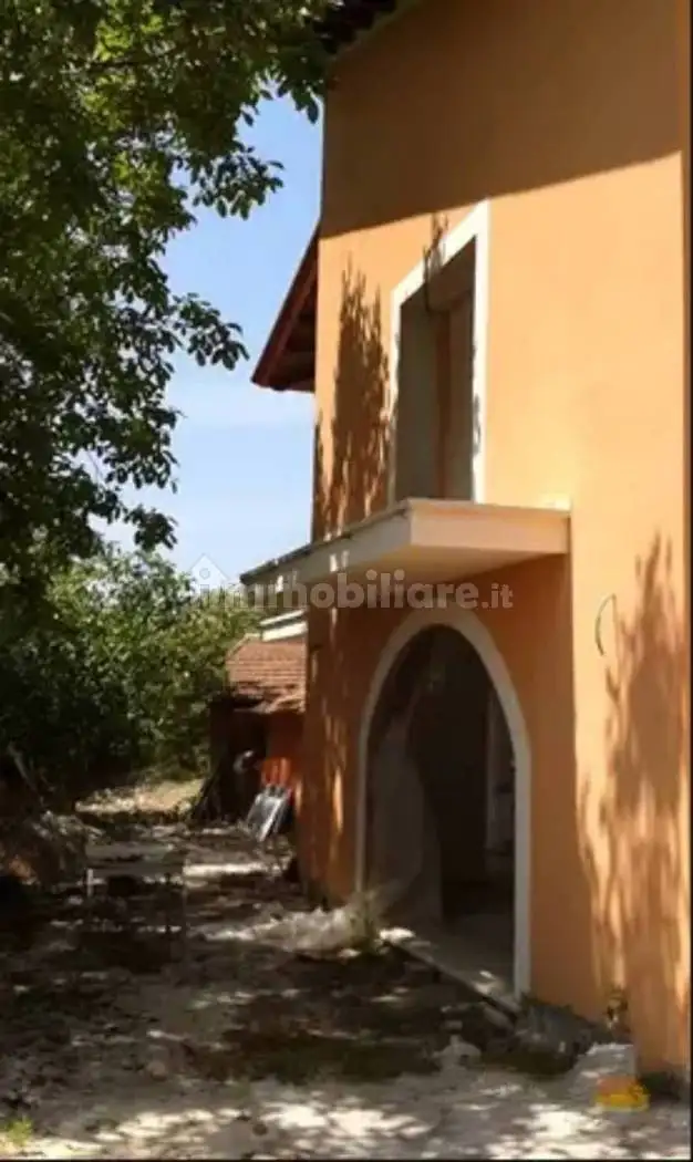 Villa in vendita a Roccagorga